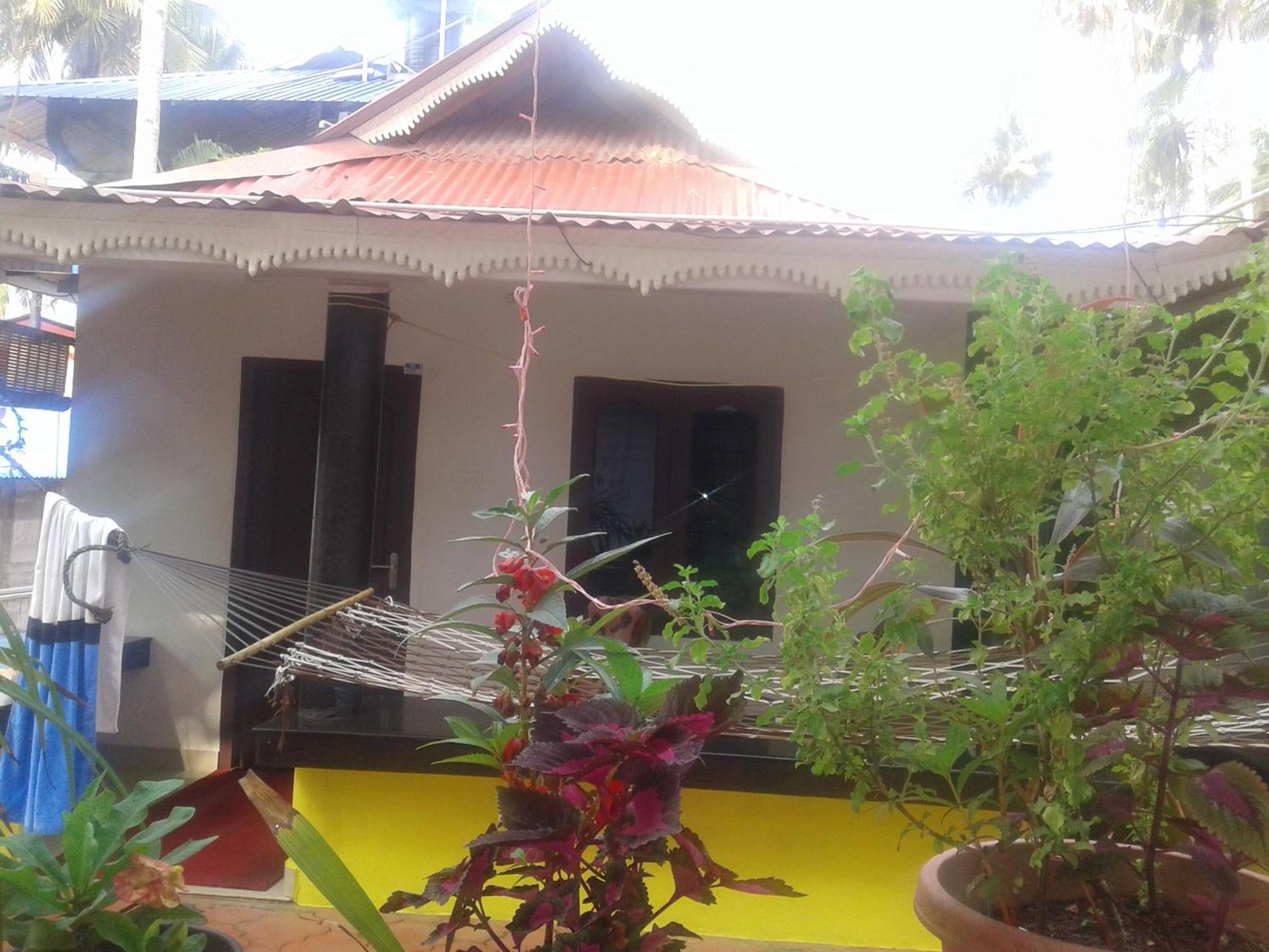 Karthik Villa Varkala Exteriör bild