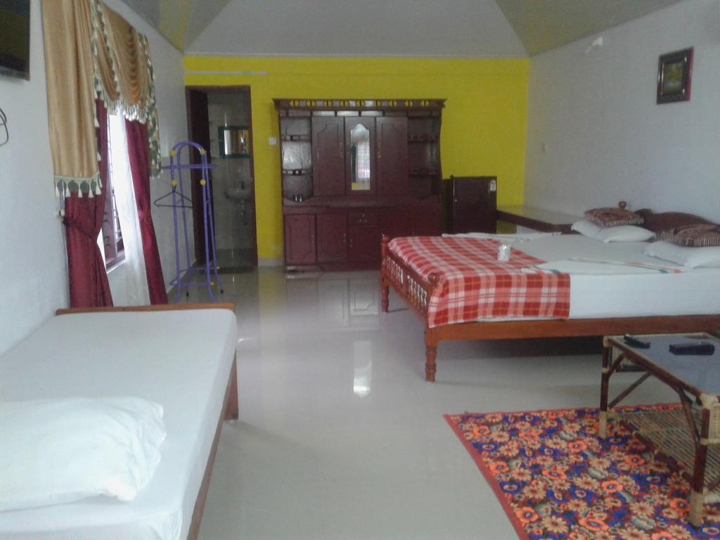 Karthik Villa Varkala Exteriör bild