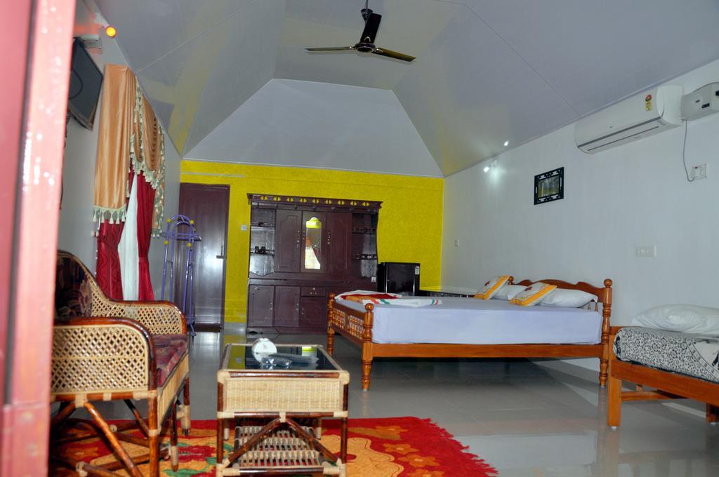 Karthik Villa Varkala Rum bild