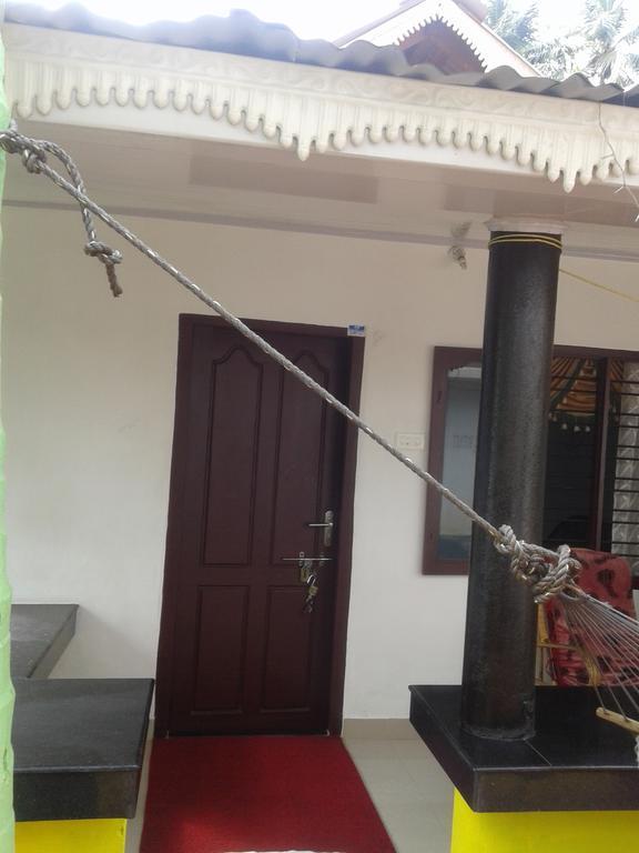 Karthik Villa Varkala Exteriör bild