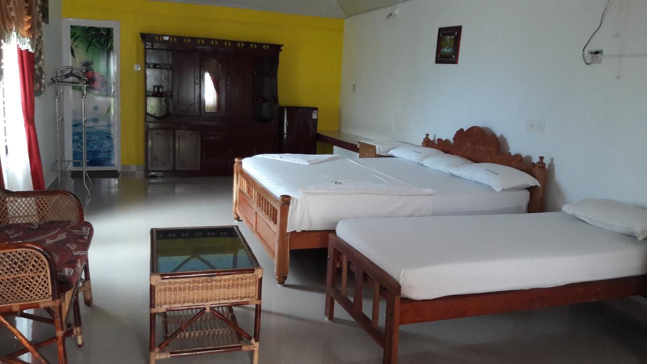 Karthik Villa Varkala Exteriör bild